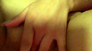 Pre-bed fingering session leads to squirting orgasm